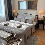 Apartament Audrey Hepburn Ii Location Cathedral View Air-conditioned