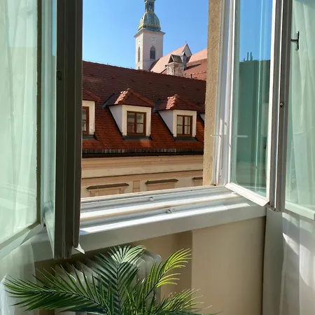 公寓 Audrey Hepburn Ii Location Cathedral View Air-conditioned