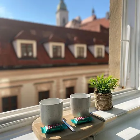 Audrey Hepburn Ii Location Cathedral View Air-conditioned דירה