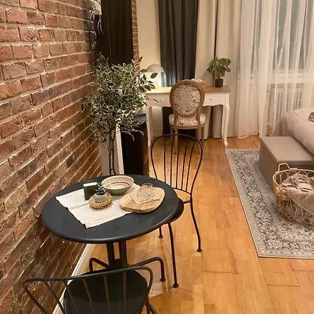 Audrey Hepburn Ii Location Cathedral View Air-conditioned *