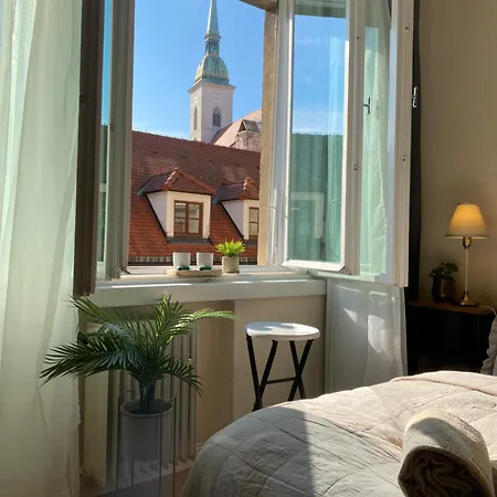 דירה Audrey Hepburn Ii Location Cathedral View Air-conditioned